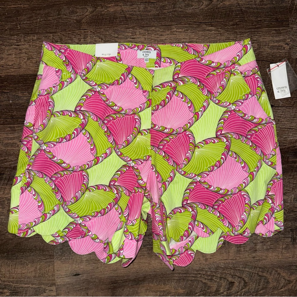 Crown & Ivy Vibrant Pink and Green Patterned Women's Shorts Women’s Size 14W NWT